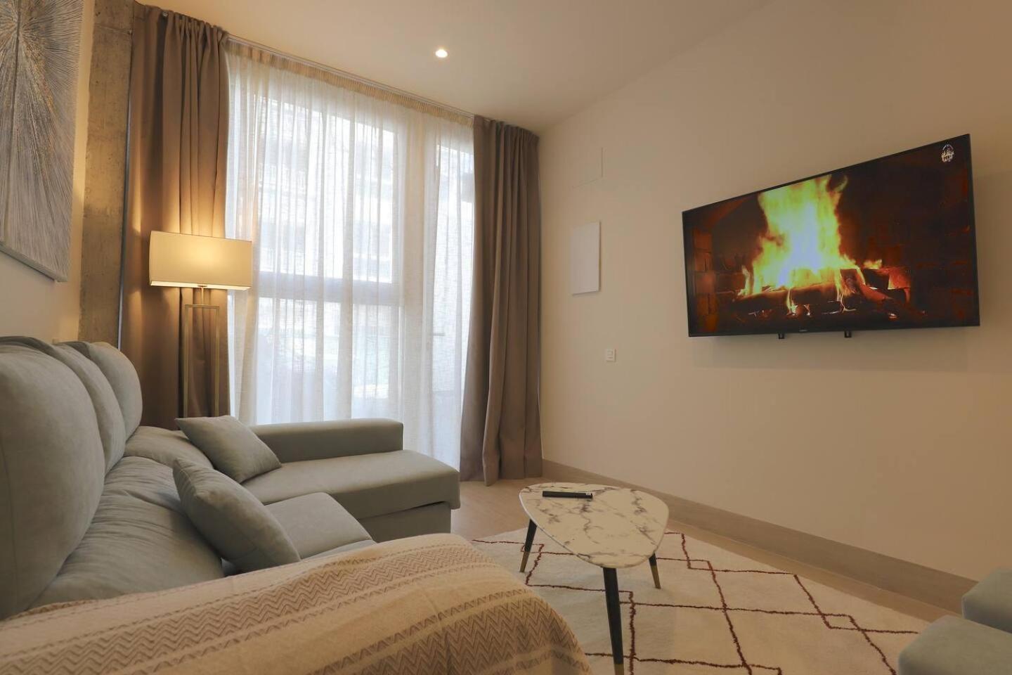 Apartamentos Orilla Del Bernabeu Μαδρίτη Εξωτερικό φωτογραφία